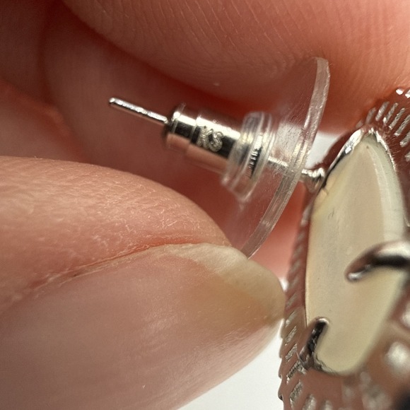 Kendra Scott Cade Stud Earrings Abalone Shell Silver Baguette Crystals Authe - Picture 7 of 8